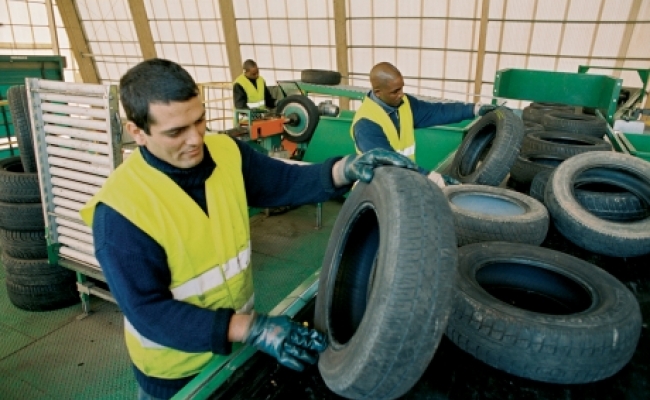 cadre collecte pneu aliapur